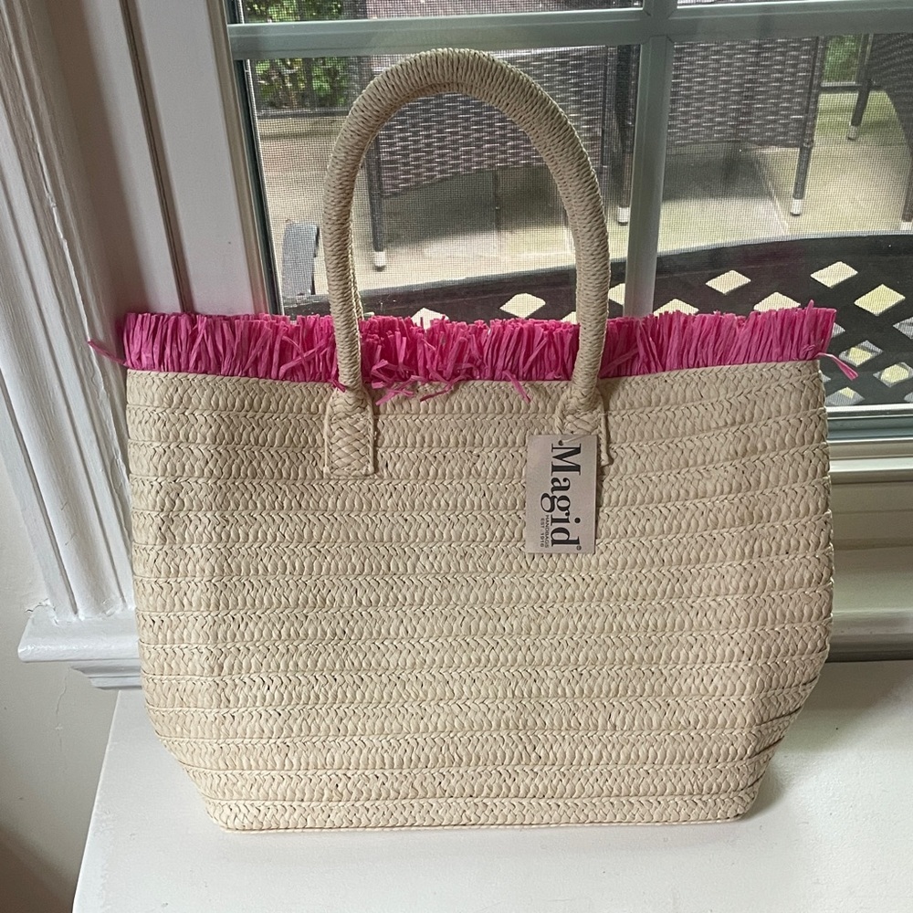 1227. Magid Cream‎ Tote with Pink Fringe
